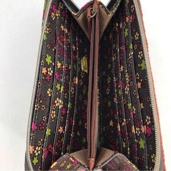 Sakroots Colorful Floral PEACE 3D Zip Round Wallet - Picture 10 of 16